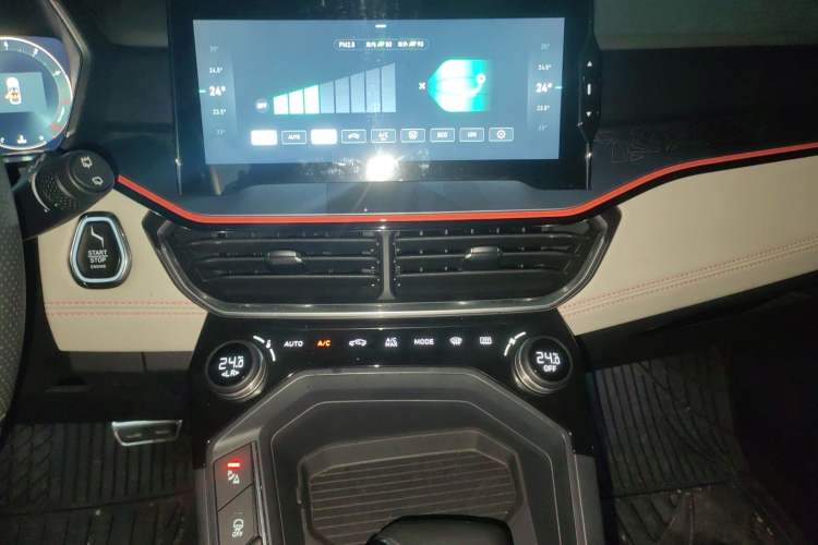 Used Lynk & Co 06 2020 1.5T YAO Halo