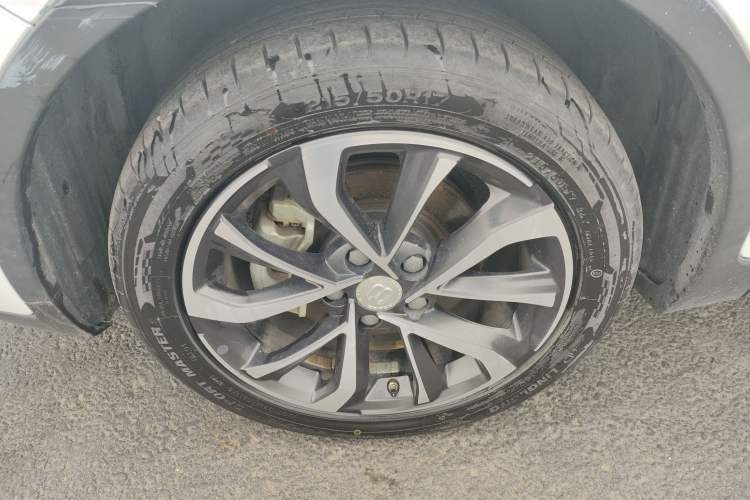Used Geely Auto Emgrand GS 2020 1.4T CVT Ya Left Front Wheel Hub