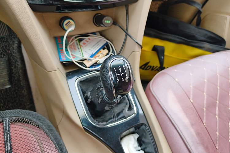 Used Baojun 730 2014 1.5L manual Comfort version 7 seats
