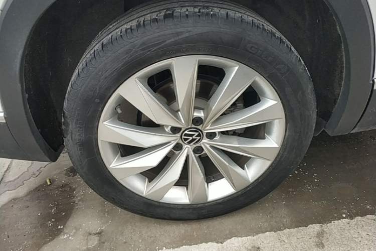 Used Volkswagen Tayron 2022 380TSI Four-Wheel Drive Luxury Connected Pro Version