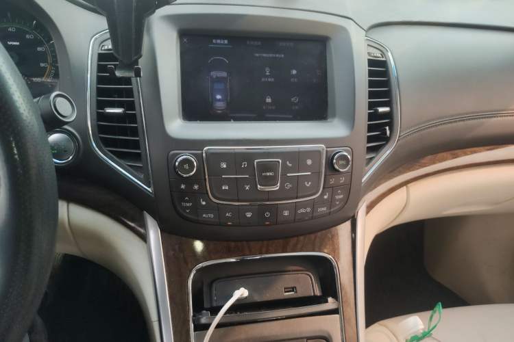 Used Roewe e950 2017 50T Hybrid Connected Executive Edition