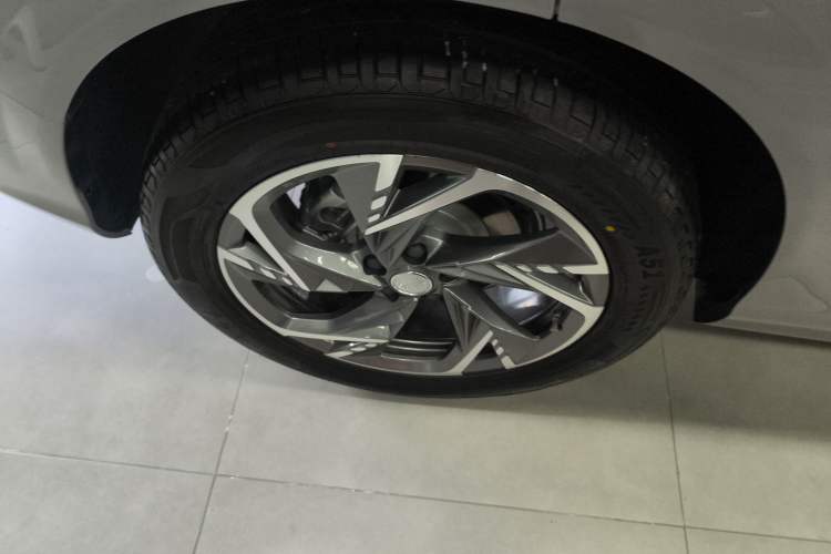 Used Hongqi HS3 PHEV 2024 PHEV 115km Jingwei Edition
