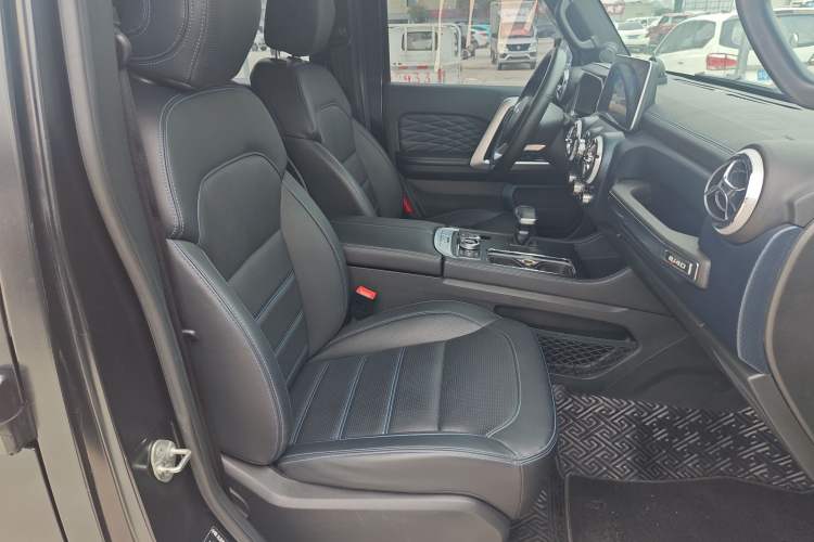 Used BAIC Off-Road BJ40 2023 2.0D Automatic Four-Wheel Drive Blade Hero Edition Adventurer Type
