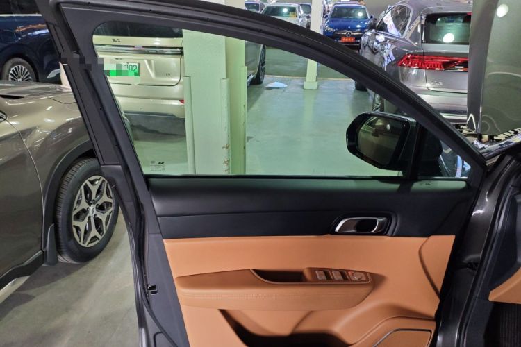 Used Li Auto ONE 2021 Extended-Range 6-Seater Version