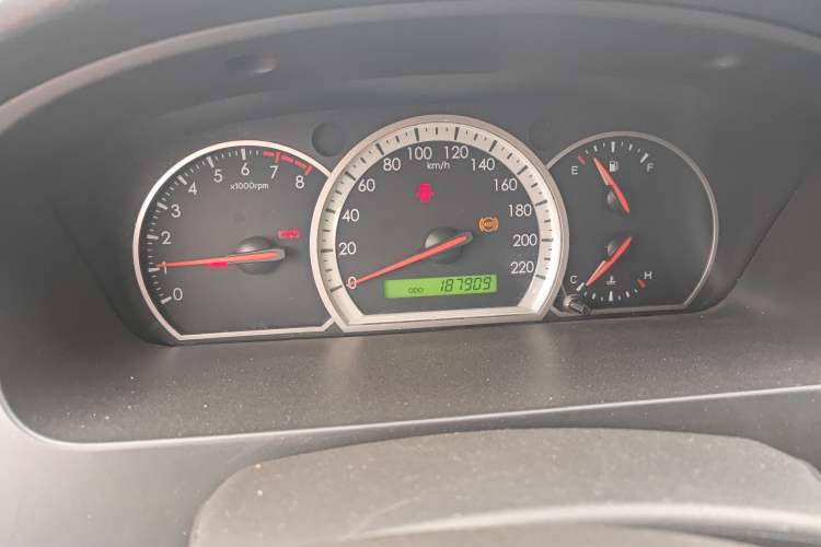 Used Chevrolet Epica 2010 1.8 Luxury Edition MT Instrument Cluster