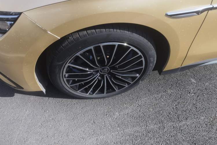 Used BYD Han 2025 DM-i Intelligent Driving Edition 125KM LiDAR Flagship Model