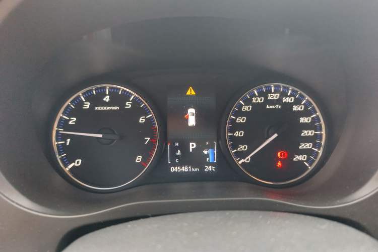 Used Mitsubishi Outlander 2018 2.0L Two-Wheel Drive Glory Edition 5 Seats Instrument Cluster