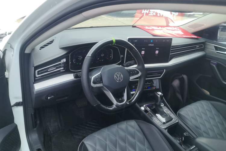 Used Volkswagen Sagitar 2023 280TSI DSG Excellence Edition Steering Wheel
