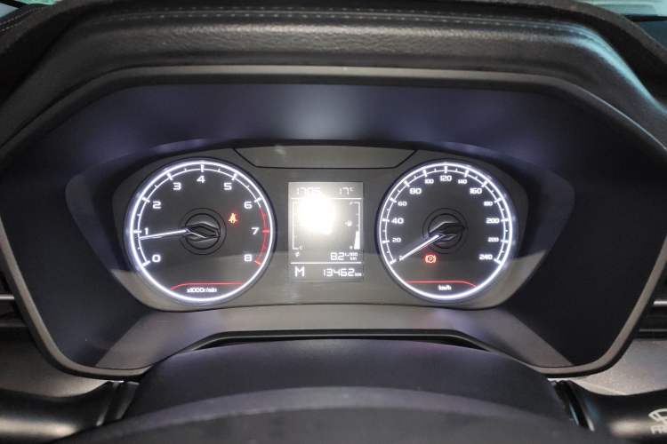 Used Geely Auto Vision X6 2021 PRO 1.4T Manual Luxury Model
