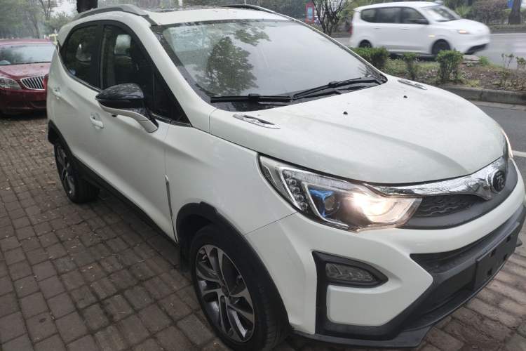 Used BYD Yuan 2016 1.5L Manual Luxury Version
