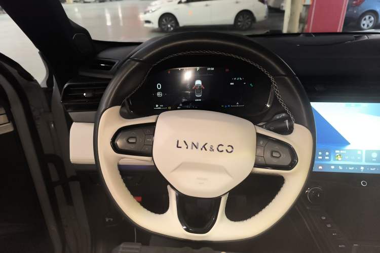 Used Lynk & Co 01 2023 1.5TD EM-F PM