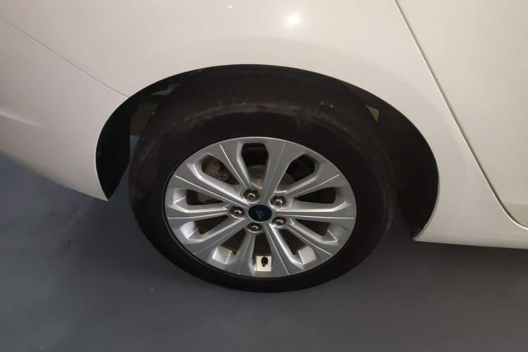 Used Ford Escort 2017 Happiness Edition 1.5L Automatic Fashion Version