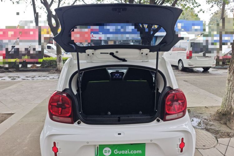 Used Roewe Clever 2021 302 km New Four-Seater Super-Efficient Version