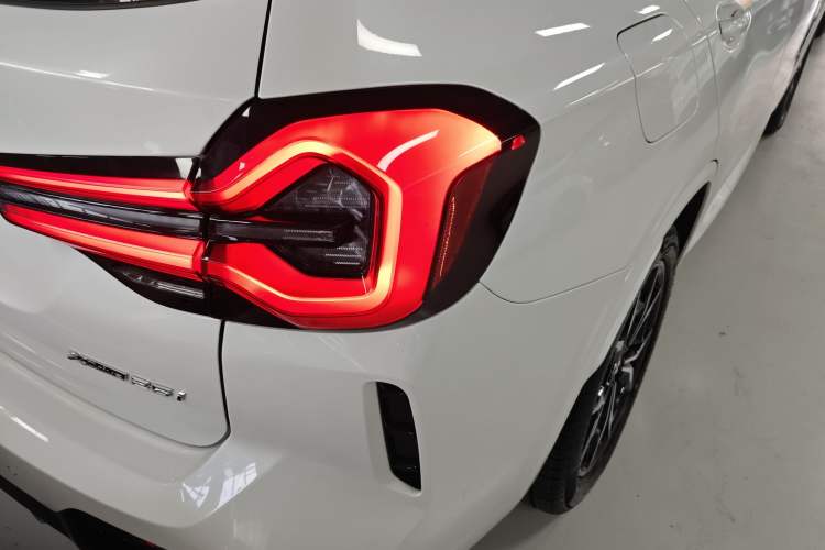 Used BMW X3 2023 xDrive25i M Sport Package