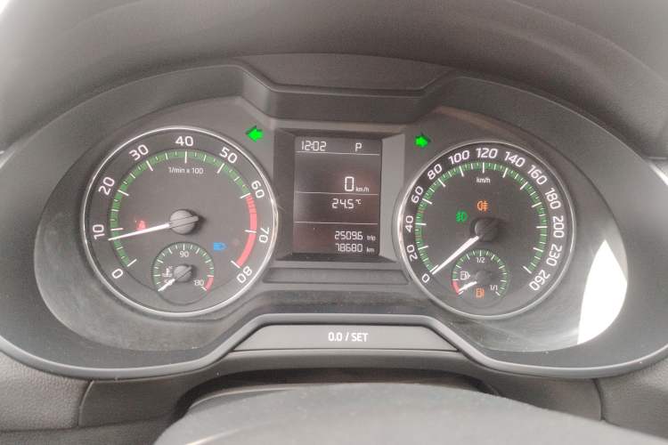 Used Skoda Octavia 2018 1.6L Automatic Comfort Edition
