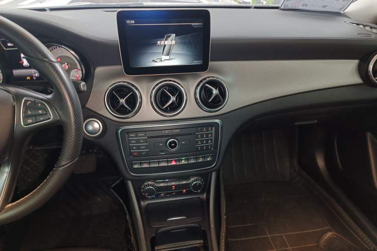 Used Mercedes-Benz GLA 2016 GLA 220 4MATIC Fashion Edition
