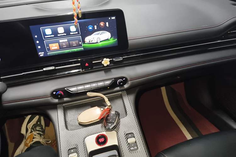 Used GAC Trumpchi EMPOW 2023 270T DCT J11 Version Audio And AC Panel