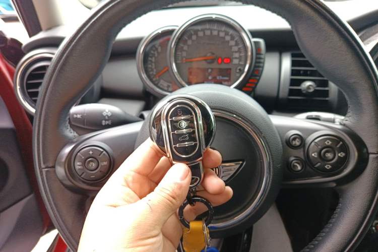 Used MINI MINI 2016 1.2T ONE Pioneer Edition Five-Door Version