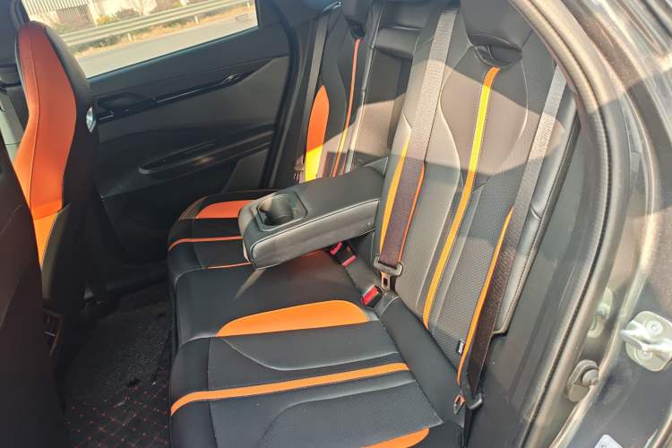 Used Changan UNI-V 2024 1.5T Prestige Sport Edition