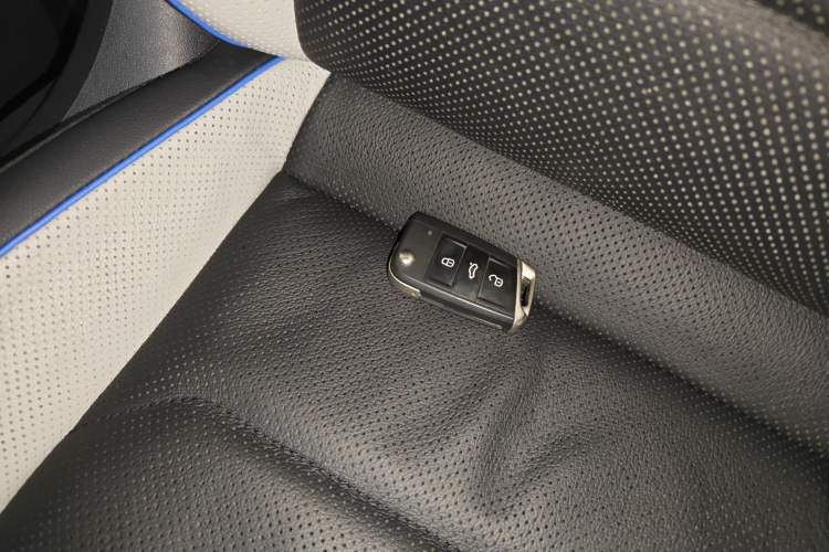 Used Volkswagen Tayron GTE Plug-in Hybrid 2020 1.4T Luxury Model Vehicle Key