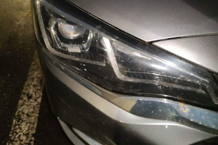 Used Chevrolet Monza 2021 320 Automatic Enjoyment Sunroof Edition Right Front Headlight