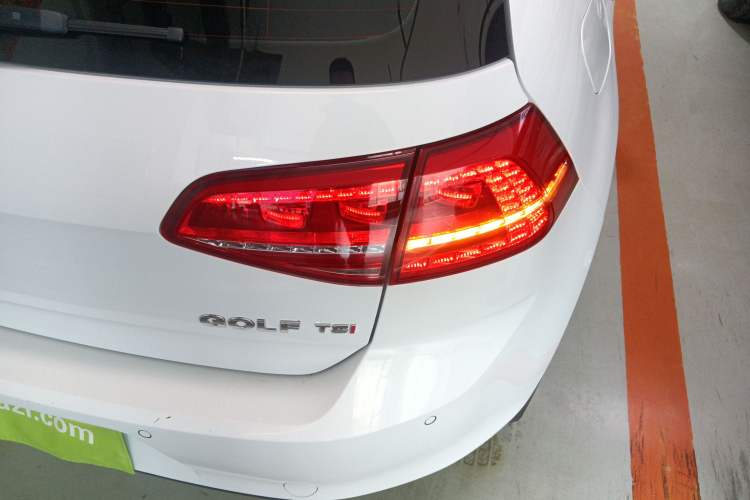 Used Volkswagen Golf 2014 1.4TSI Automatic Comfort Model Right Rear Taillight