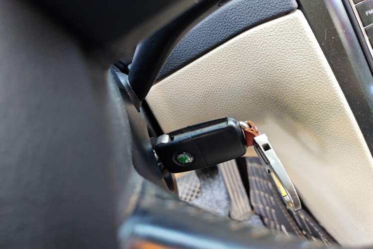 Used Skoda Superb 2012 1.8TSI Automatic Elegant Edition
