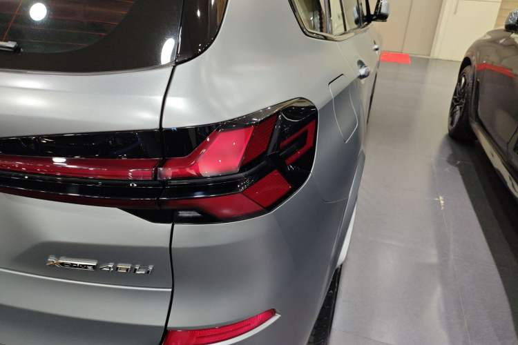 Used BMW X5 2023 xDrive 40Li M Sport Night Edition Package
