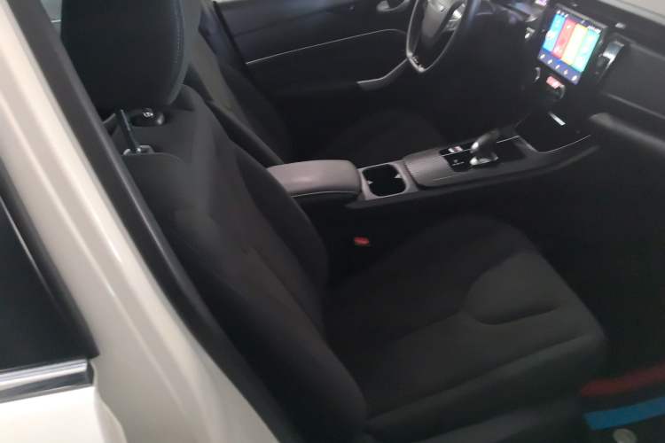 Used Venucia D60EV 2023 PLUS Comfort Edition SI Model+
