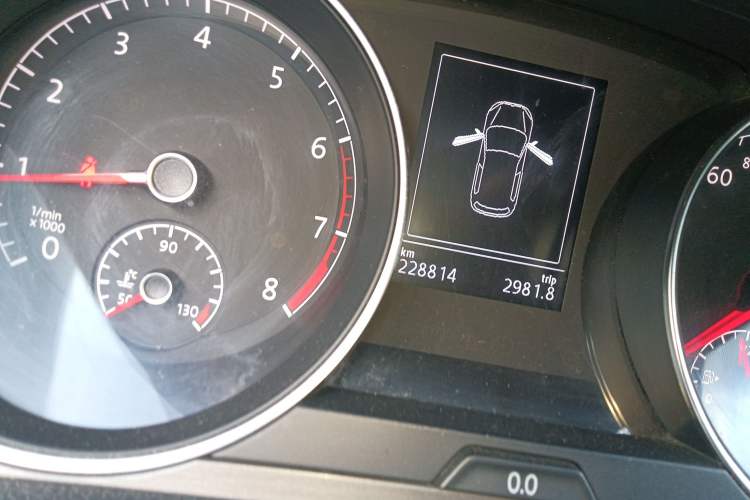 Used Volkswagen Golf 2015 1.6L Automatic Comfort Model
