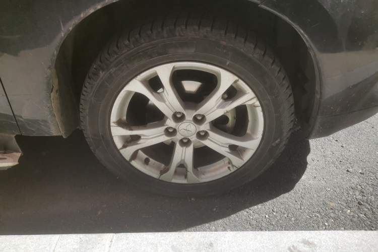 Used Mitsubishi Outlander 2013 2.4L 4x4 Luxury Navigation Edition 5 Seats