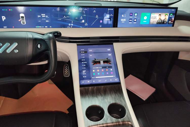 Used IM LS7 2024 90 kWh Max Elite Rear-Drive Version