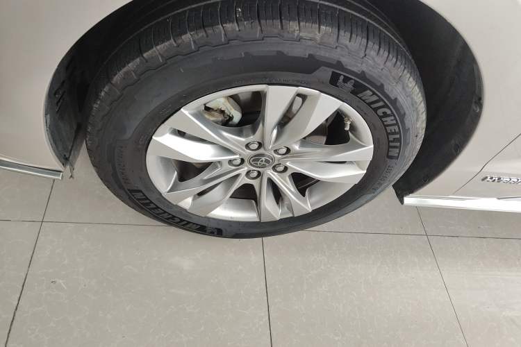 Used Toyota Sienna 2021 2.5L Hybrid Ultimate Edition