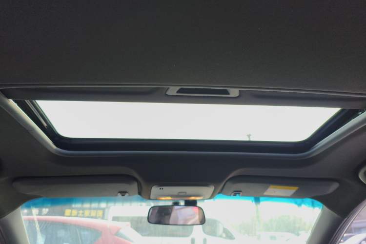 Used Chevrolet Monza 2020 Light Hybrid RS 330T Automatic Comfort Edition