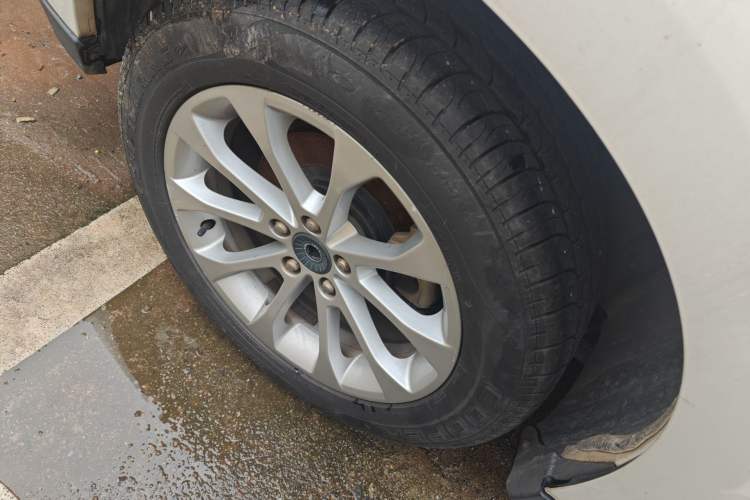 Used Haval H2 2017 Red-Label 1.5T Manual Two-Wheel-Drive Elite Model Right Rear Wheel Hub