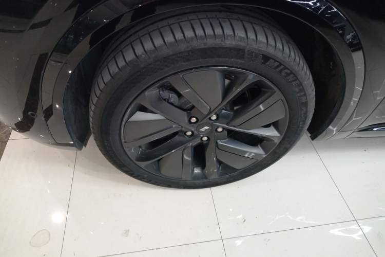 Used Li Auto L8 2024 Ultra Model