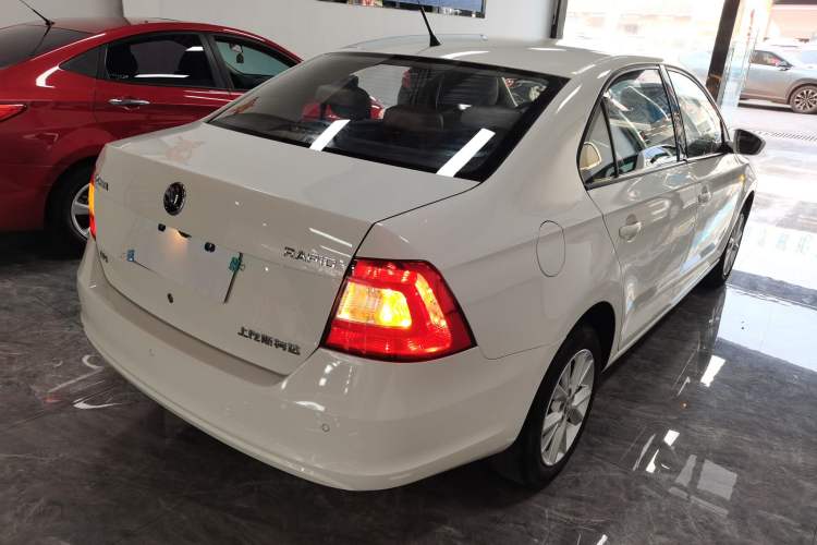 Used Skoda Rapid 2016 1.6L Manual Trend Edition
