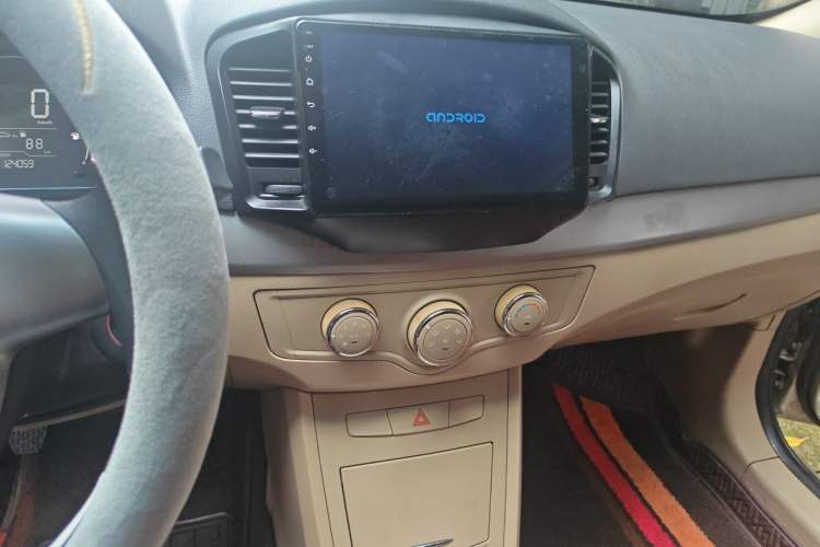 Used Roewe 350 2011 350S 1.5L Manual Xunchi Edition