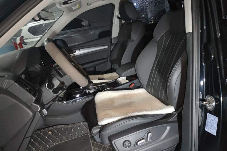 Used Audi Q5L 2024 40 TFSI Fashion Dynamic Model Left Front Seat