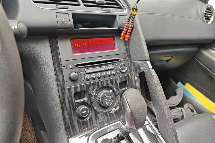 Used Peugeot 3008 2013 2.0L Automatic Trend Edition