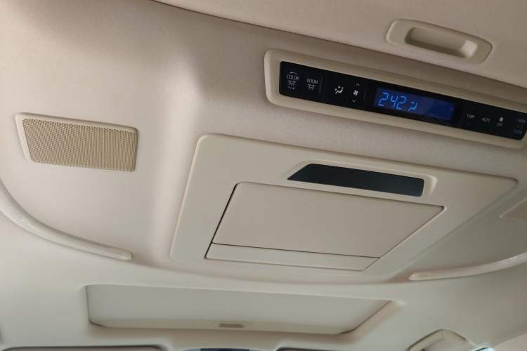 Used Toyota Vellfire 2021 Crown Dual-Engine 2.5L HV Prestige Edition Headliner