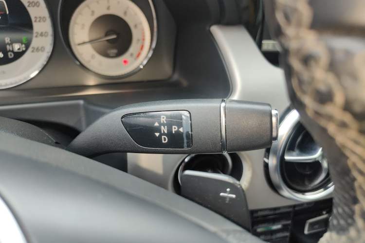 Used Mercedes-Benz GLK-Class 2014 GLK 260 4MATIC Dynamic Model