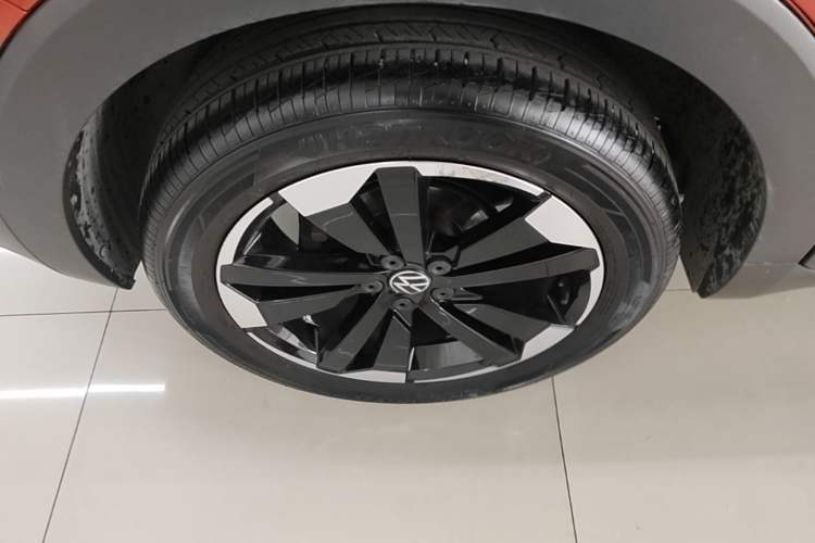 Used Volkswagen Tacqua 2020 1.5L Automatic Yue
