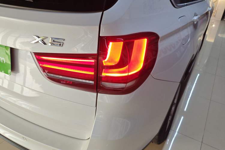 Used BMW X5 2015 xDrive28i