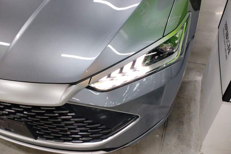 Used BYD Qin PLUS 2024 HONOR Edition DM-i 55KM Leading Model
