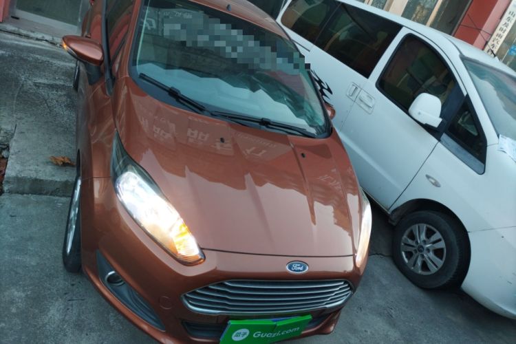 Used Ford Fiesta 2013 Hatchback 1.5L Automatic Fashion Edition
