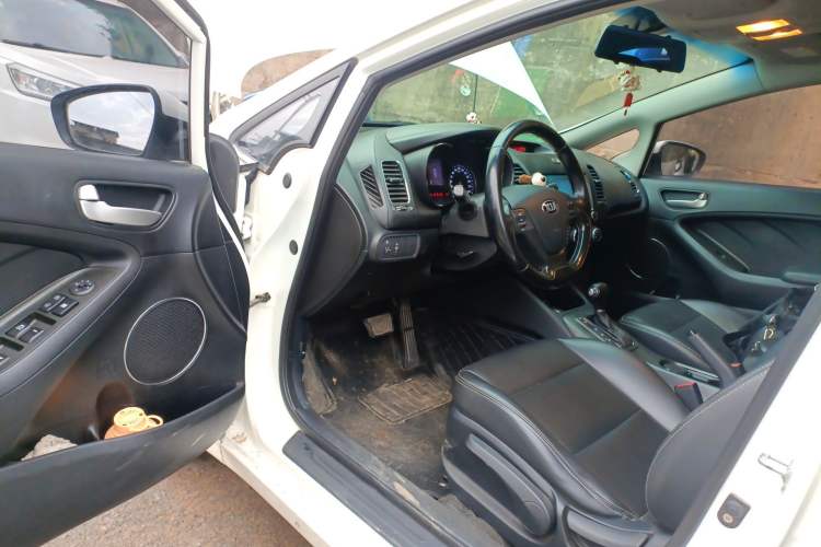 Used Kia K3 2013 1.6L Automatic GLS
