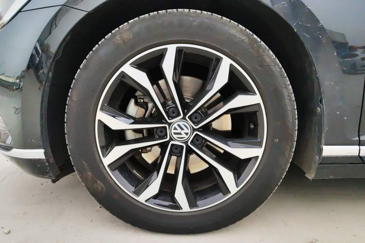 Used Volkswagen Magotan 2019 330TSI DSG Luxury Version China VI Standard