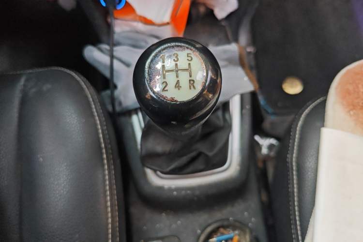 Used CHANGAN KAICHENG Ounuo S 2017 1.5L Base Version