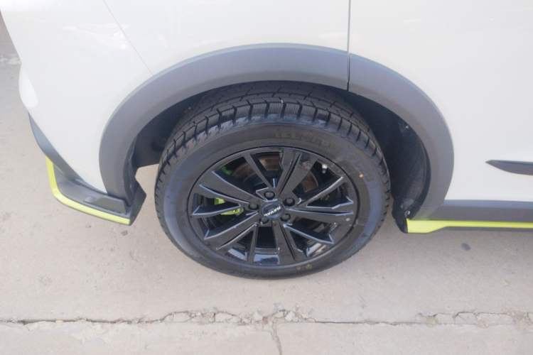 Used Haval LHERY 2021 High-Performance Version 1.5T Golden Rabbit Right Rear Wheel Hub